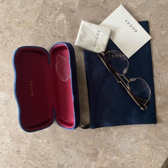 Gucci glasses - Picture 2 of 5